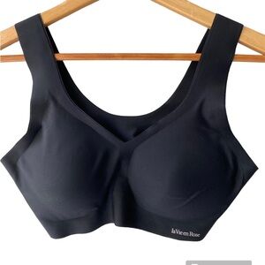 La Vie en Rose Seamless Launch Tank Bra, Size M
